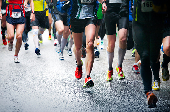 People running a race